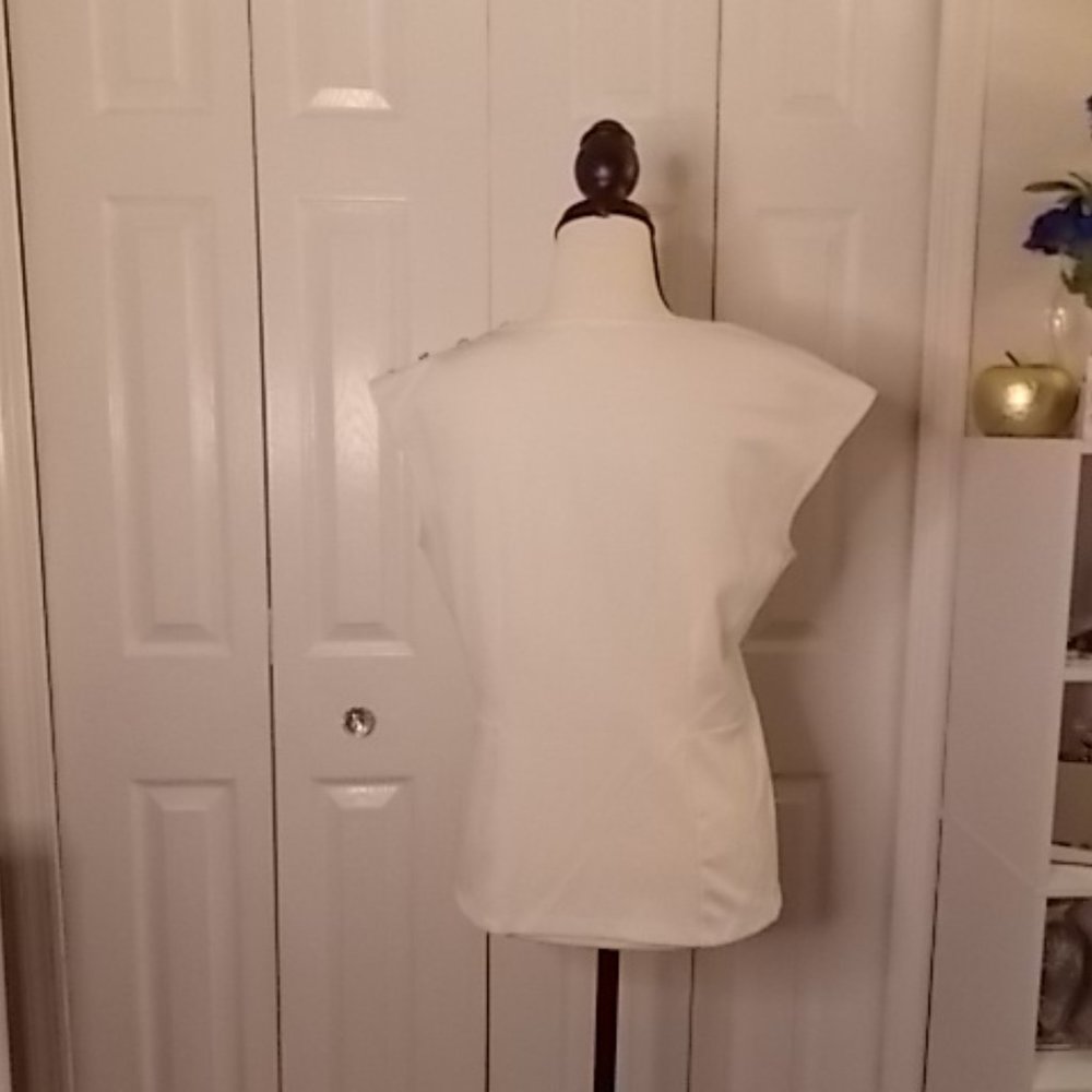 Shirt - Picture 2 of 2